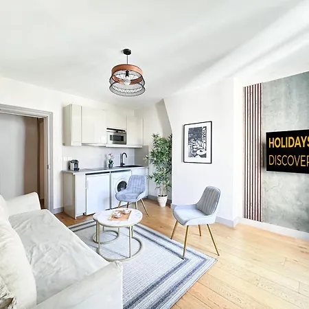 - Buttes Chaumont's Park -entire Flats * Parigi