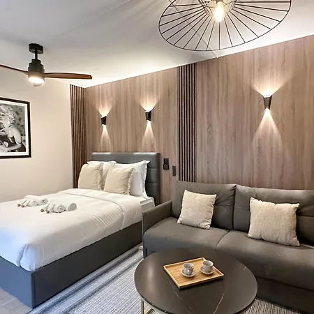 - Buttes Chaumont's Park -entire Flats Parigi