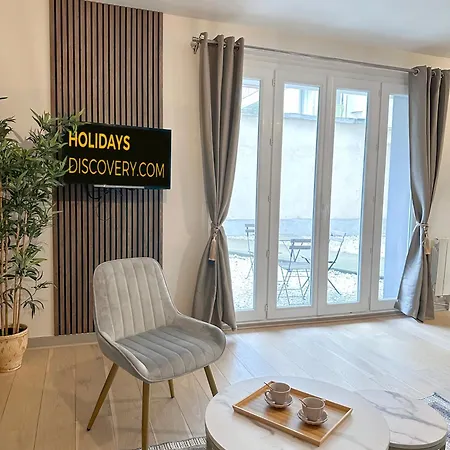 - Buttes Chaumont's Park -entire Flats Appartamento *