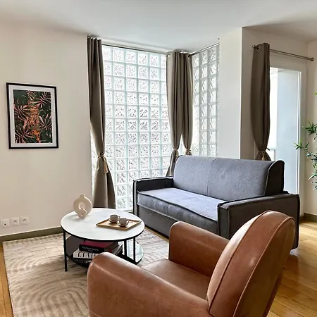 - Buttes Chaumont's Park -entire Flats Appartamento Parigi