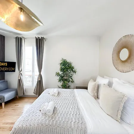 - Buttes Chaumont's Park -entire Flats Parigi
