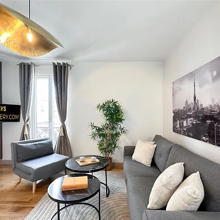 - Buttes Chaumont's Park -entire Flats Appartamento *