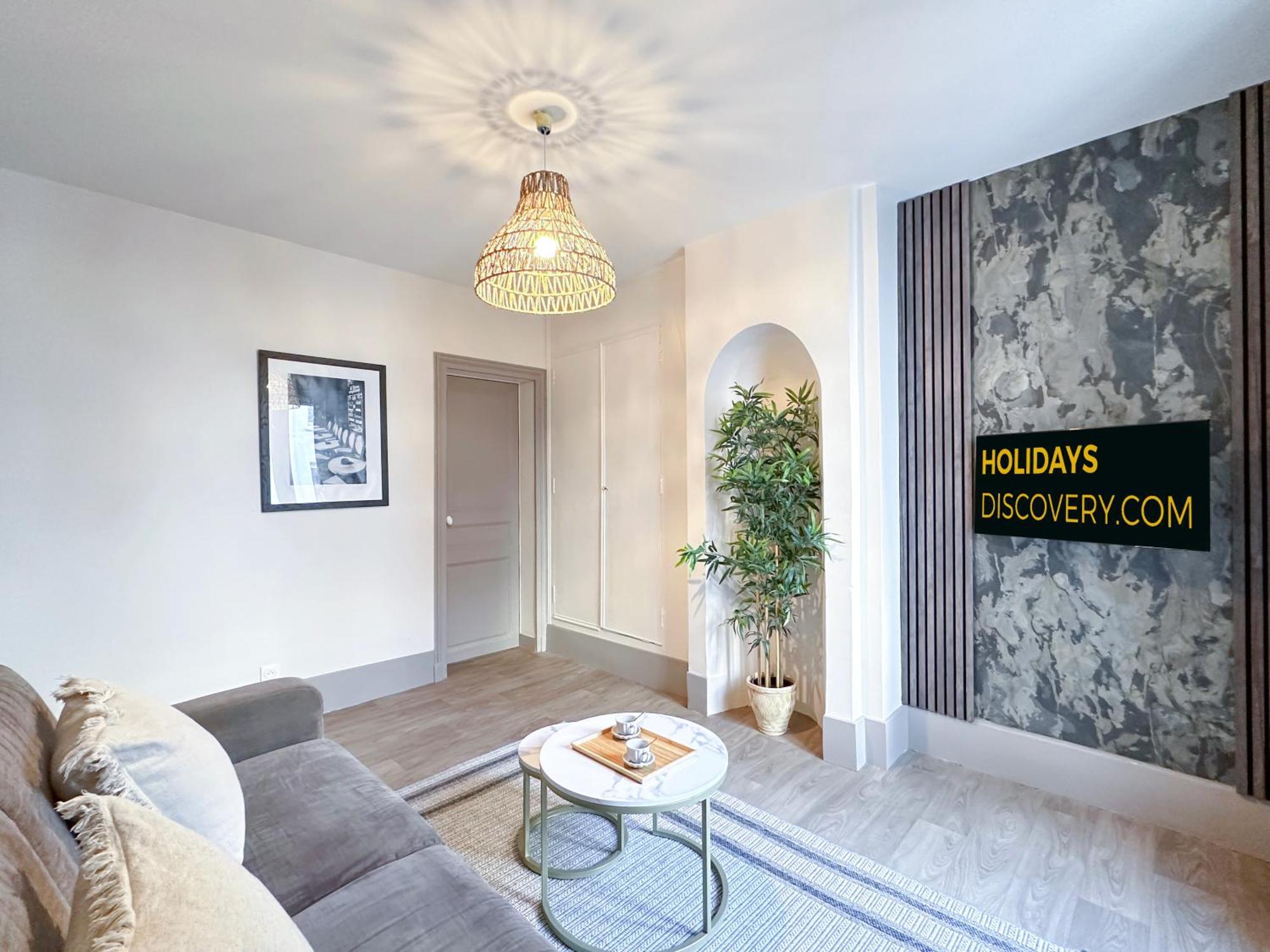 - Buttes Chaumont's Park -entire Flats Appartamento *