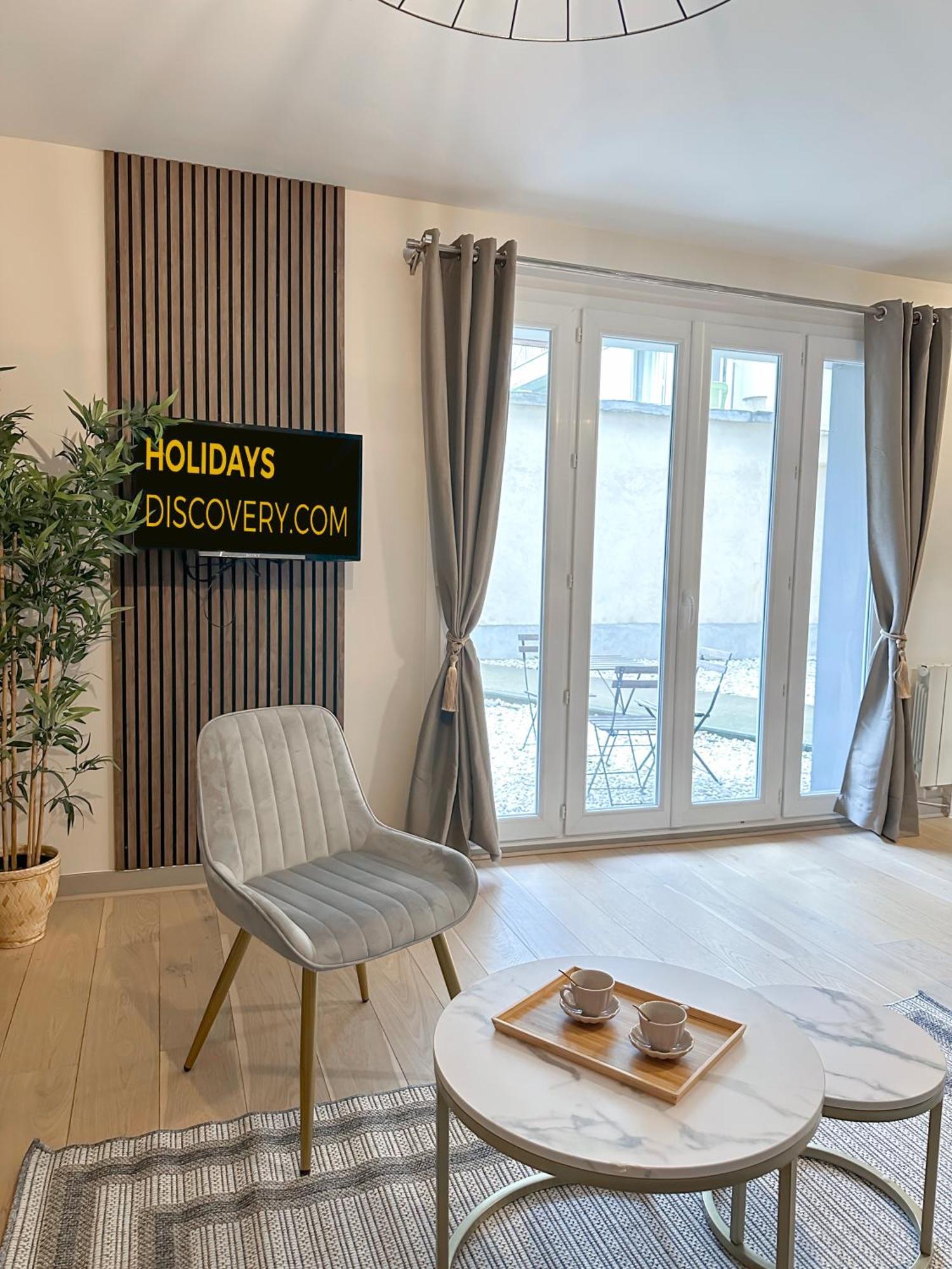 - Buttes Chaumont's Park -entire Flats Appartamento *