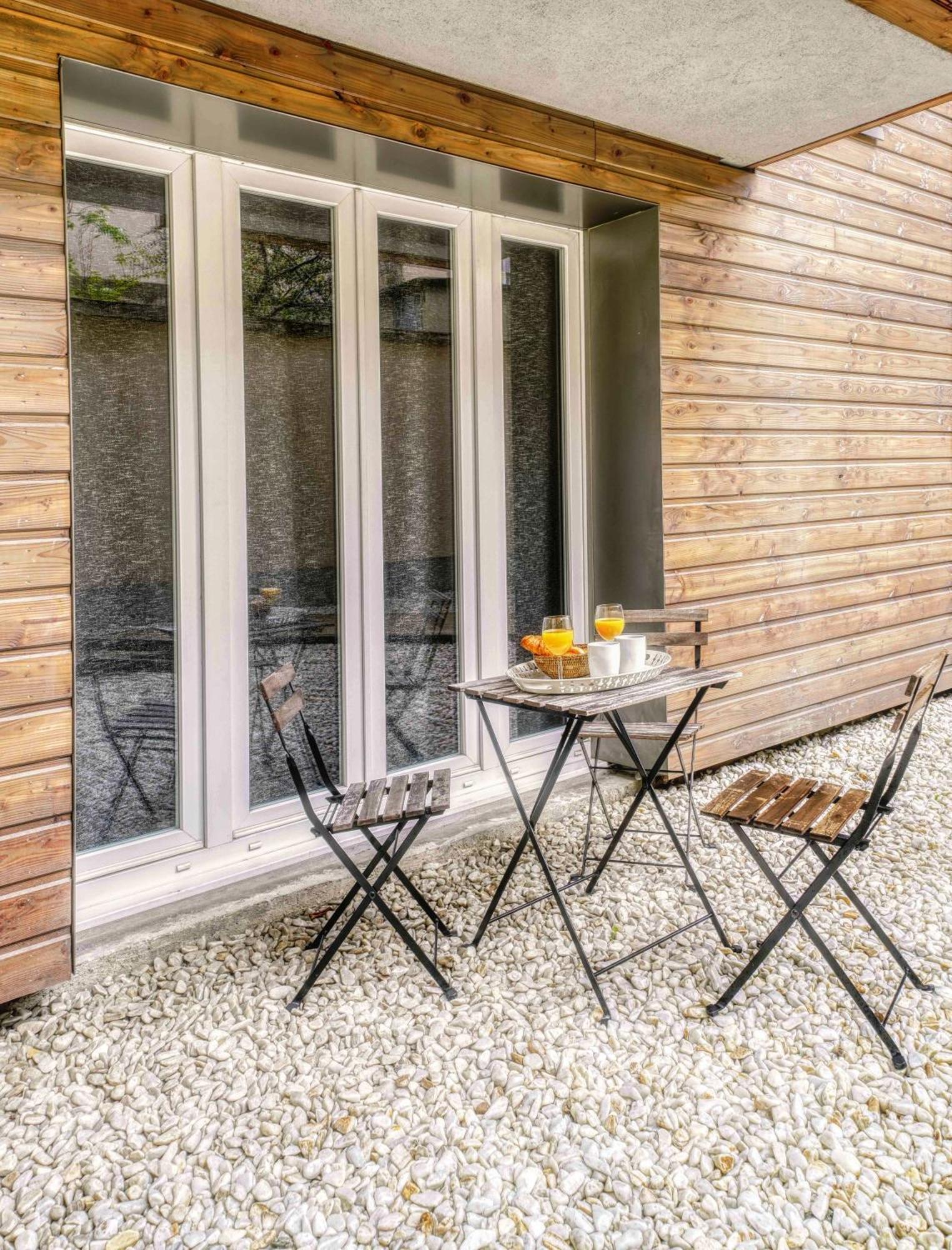 - Buttes Chaumont's Park -entire Flats * Parigi