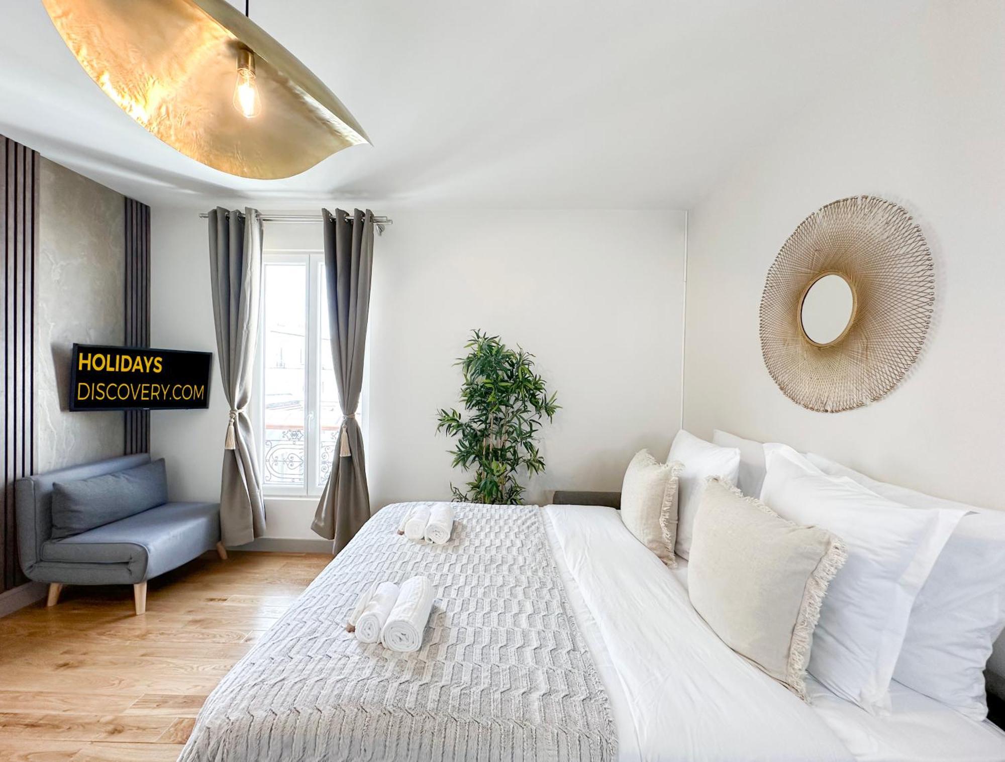 - Buttes Chaumont's Park -entire Flats Parigi